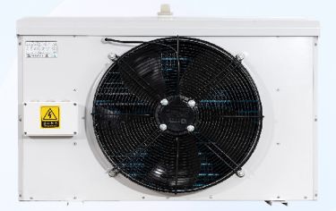 耐腐食性鋼製ケーシング、二重層ウォータートレイ、および冷却性能のための熱交換パイプを備えたコールドルームエアクーラー